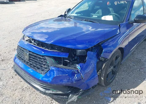 2024 Honda Accord Hybrid Sport-L z USA, uszkodzony, nr VIN 1HGCY2F72RA017719